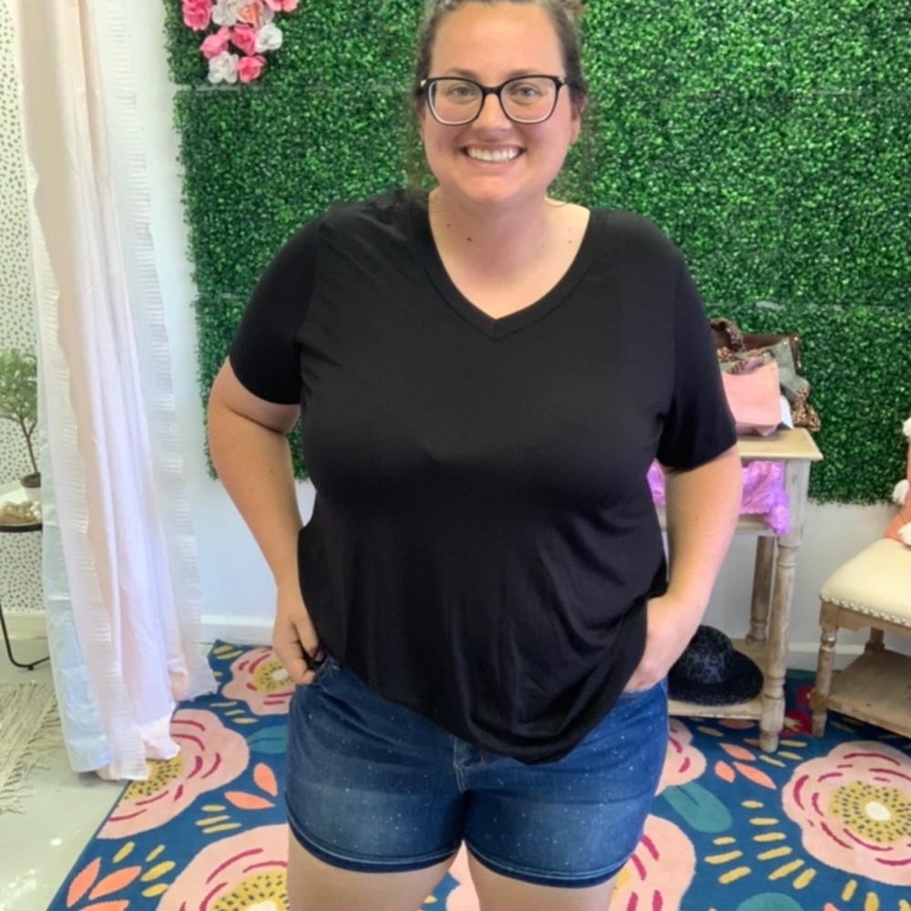 Everyday black top. New. Heimish. Multiple sizes